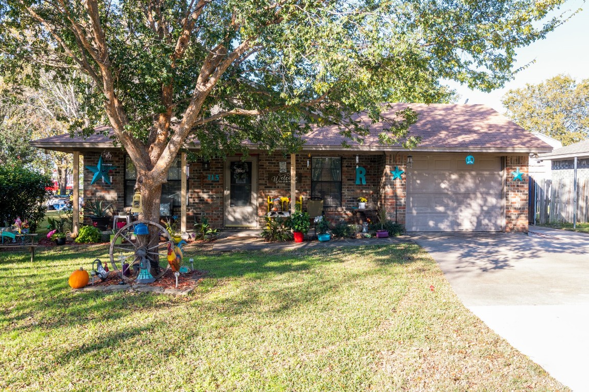 115 Pafford Street Justin TX 76247