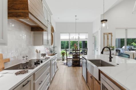 1054 Meadow Wood Terrace Azle TX 76020