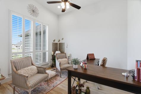 1054 Meadow Wood Terrace Azle TX 76020