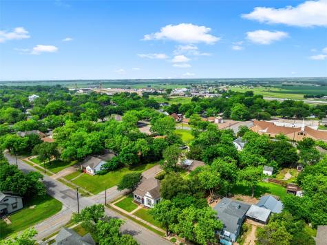 501 N Davis Street West TX 76691