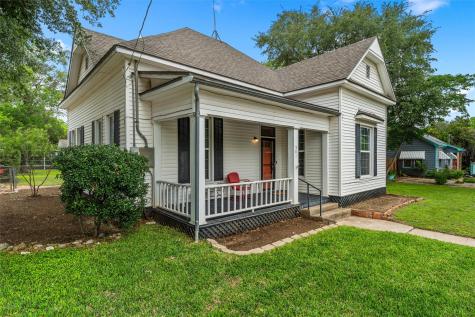 501 N Davis Street West TX 76691