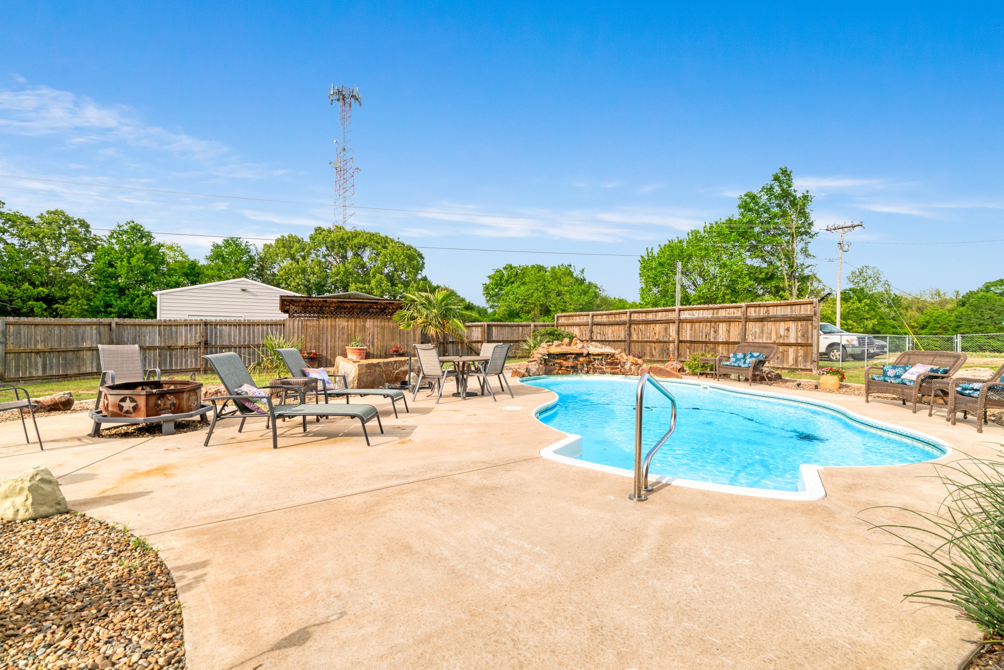 6535 Pine Mill Road Reno TX 75462