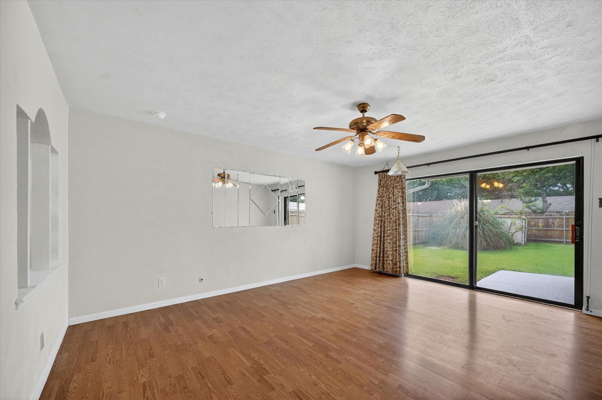 2718 Clover Valley Drive Garland TX 75043