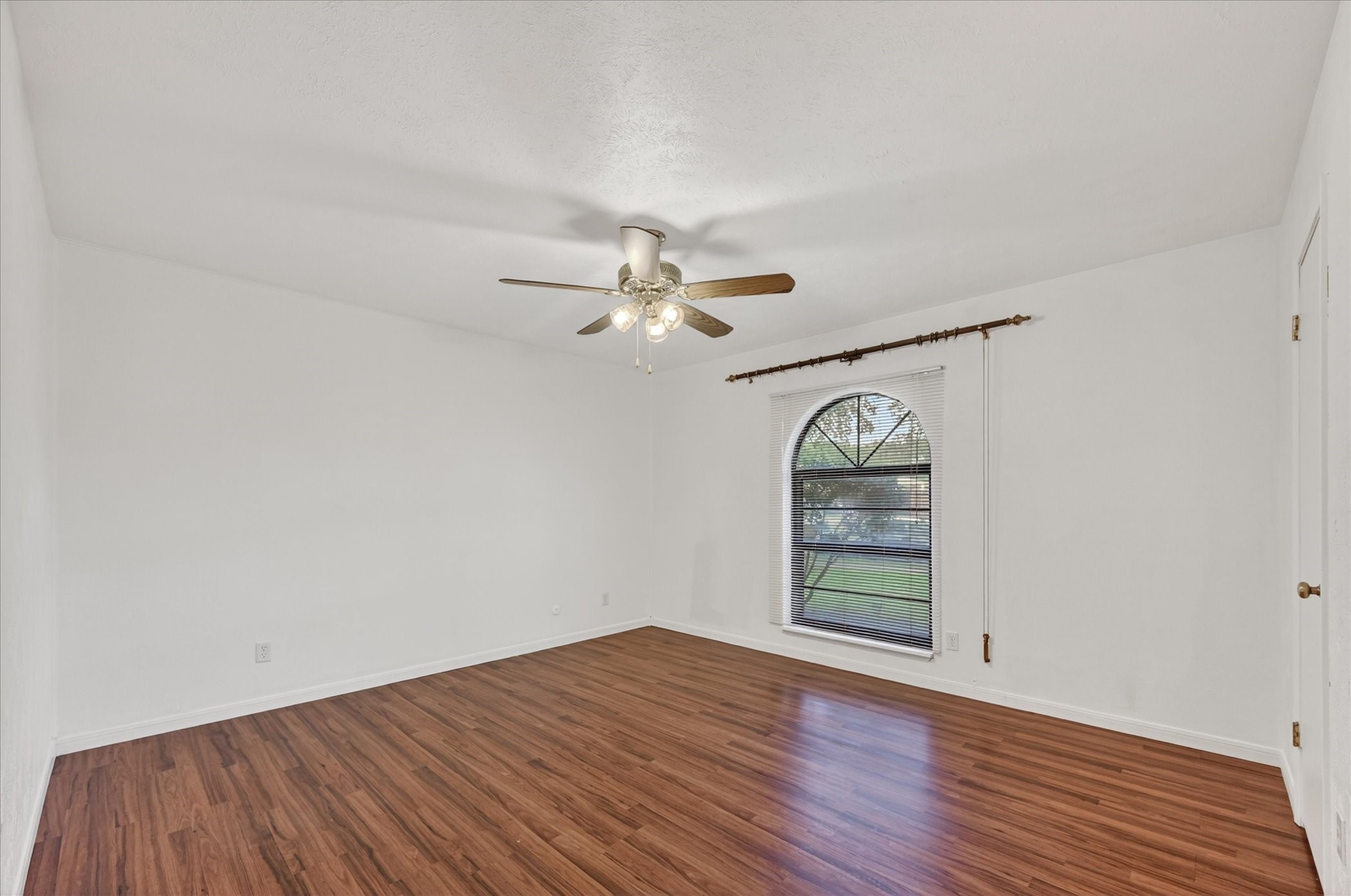 2718 Clover Valley Drive Garland TX 75043