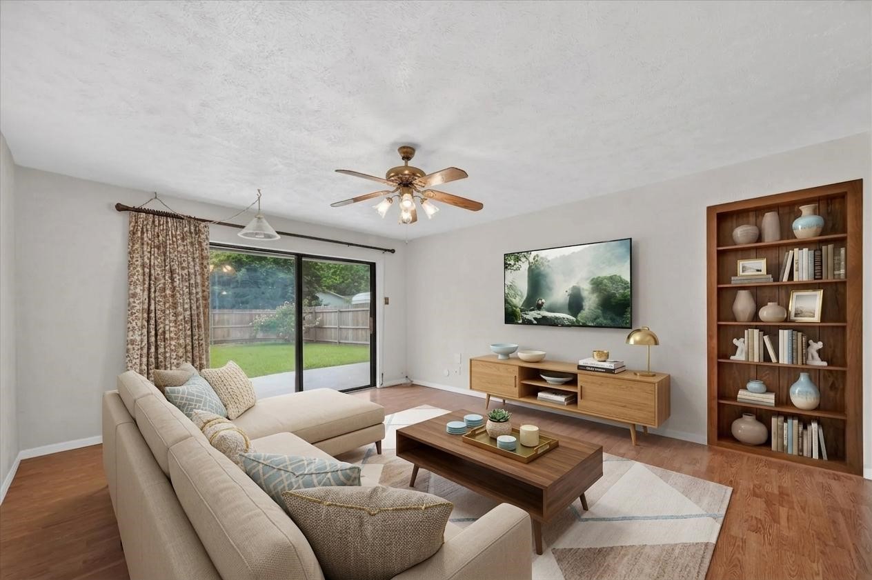 2718 Clover Valley Drive Garland TX 75043