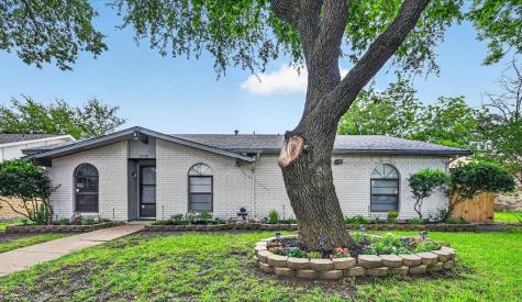 2718 Clover Valley Drive Garland TX 75043