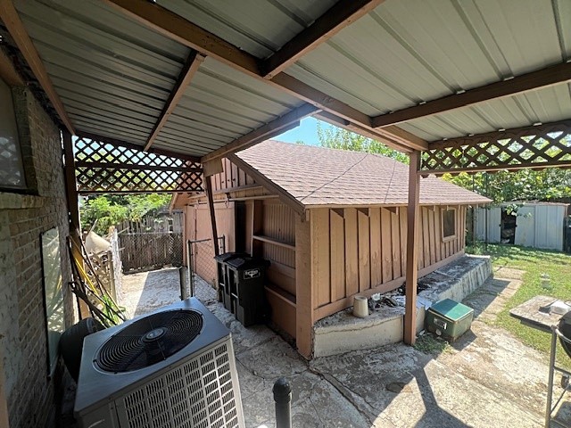 716 E Harvey Avenue Fort Worth TX 76104