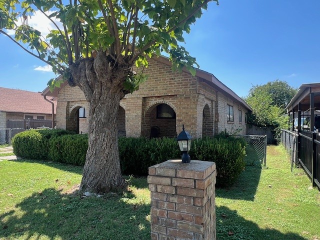 716 E Harvey Avenue Fort Worth TX 76104