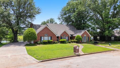 241 Lakeside Place Mineola TX 75773