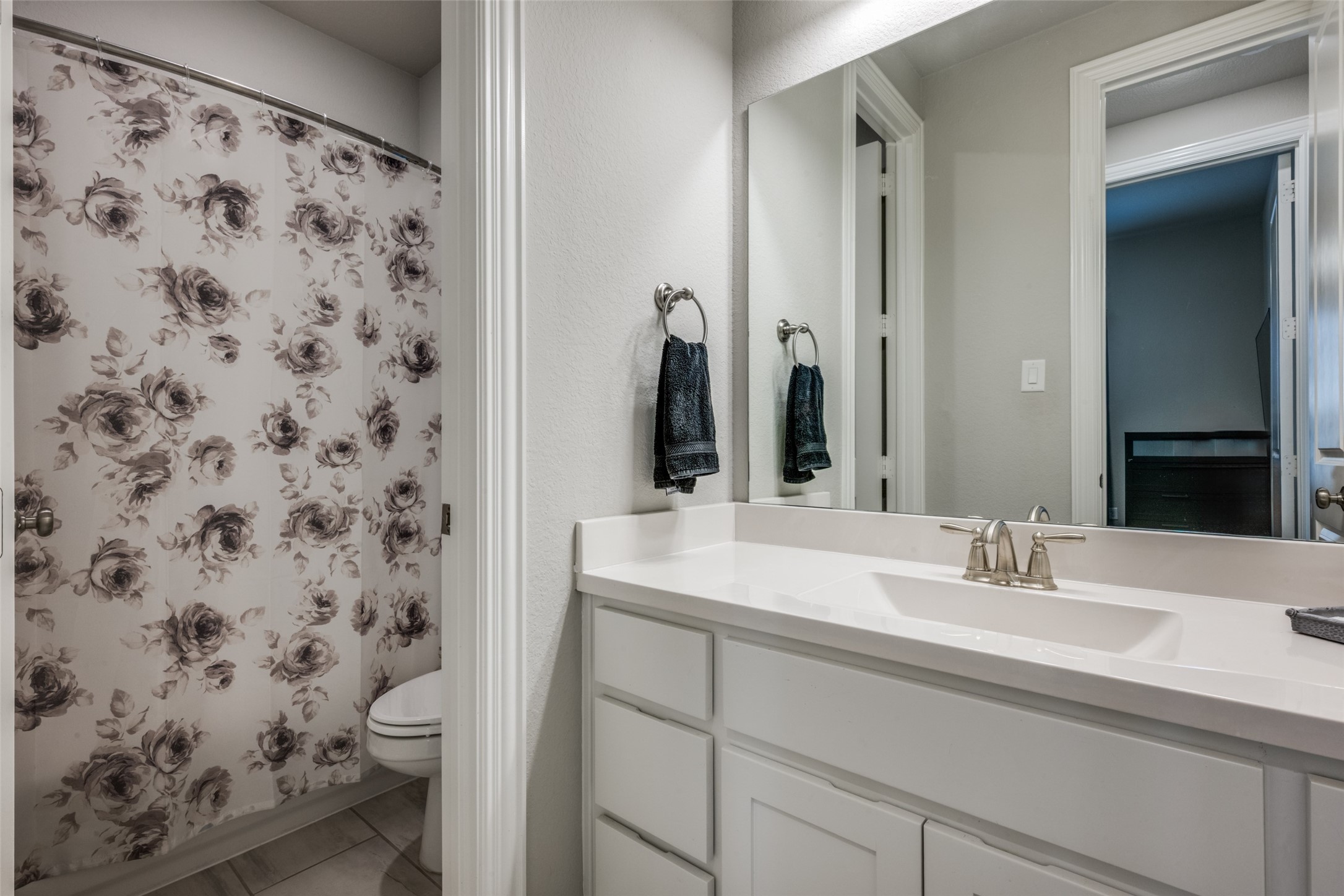 805 Haverford Lane Lantana TX 76226