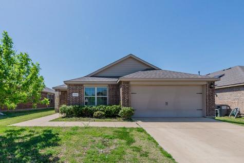 2104 Meadow Park Drive Princeton TX 75407