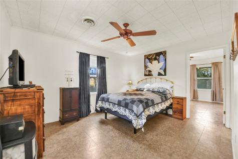 209 Lakeview Trail Weatherford TX 76087