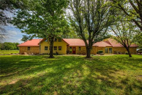 1498 Vz County Road 3910 Wills Point TX 75169