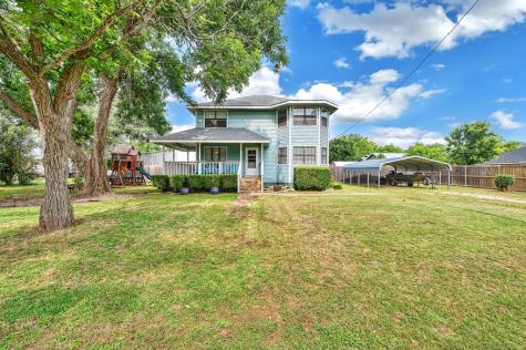 140 N Avenue B Crawford TX 76638