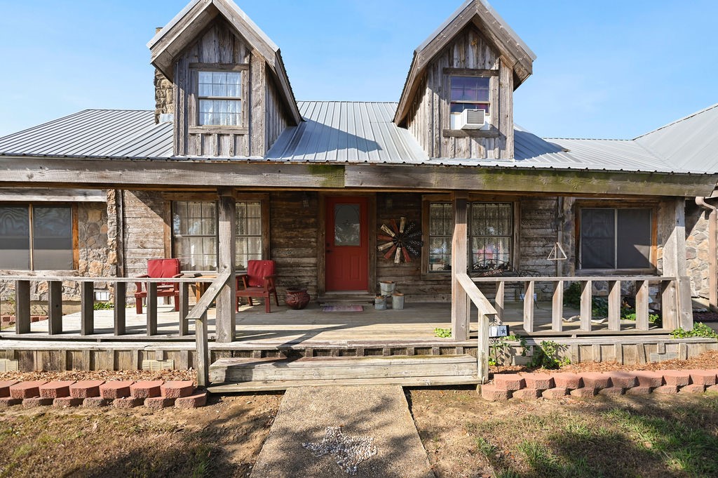 411 Rs County Road 4525 Point TX 75472