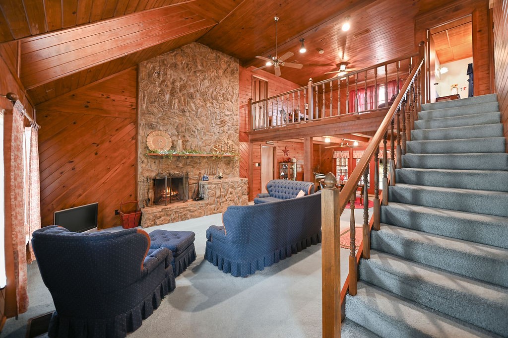 411 Rs County Road 4525 Point TX 75472