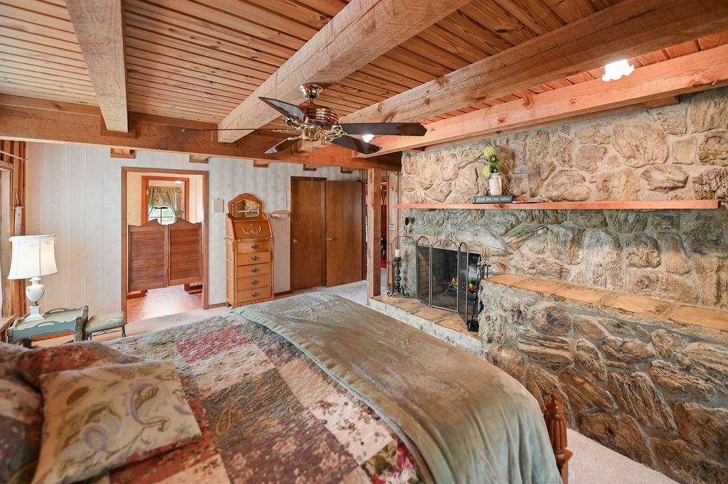 411 Rs County Road 4525 Point TX 75472