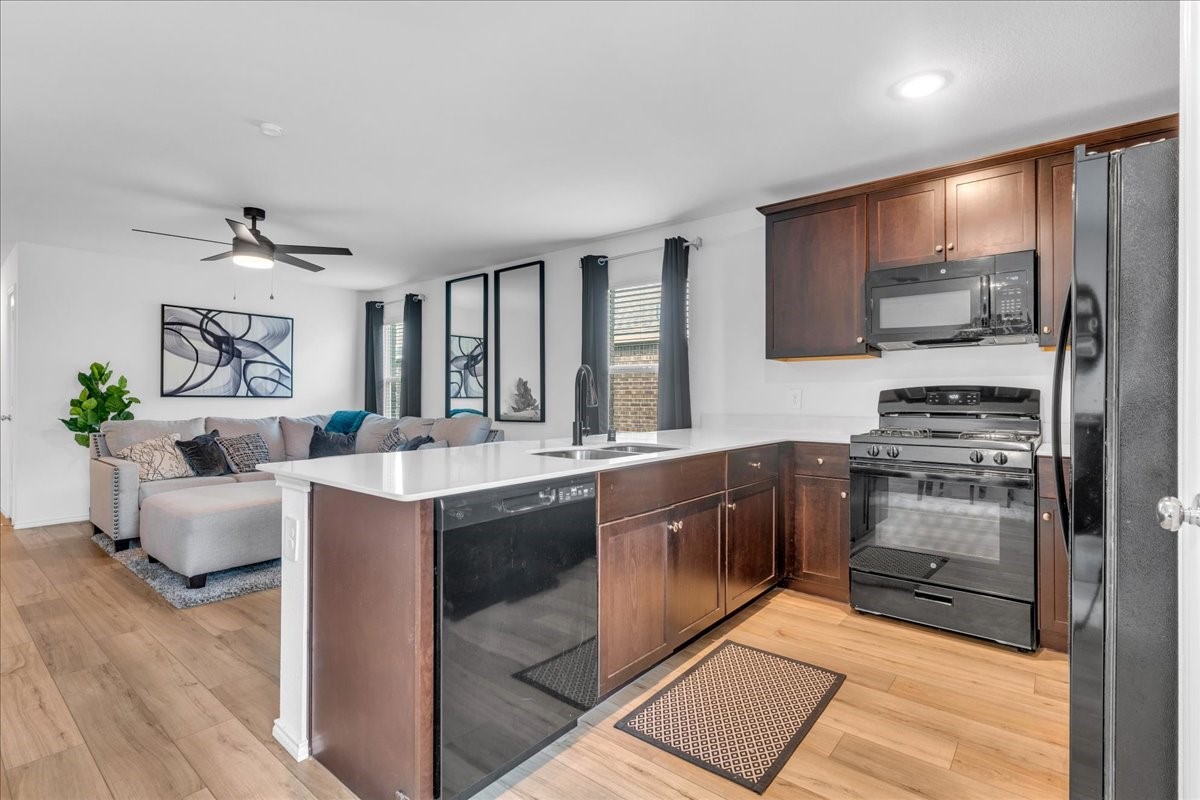 1152 Crestview Drive Hutchins TX 75141