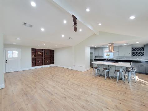 10335 Emnora Lane Houston TX 77043
