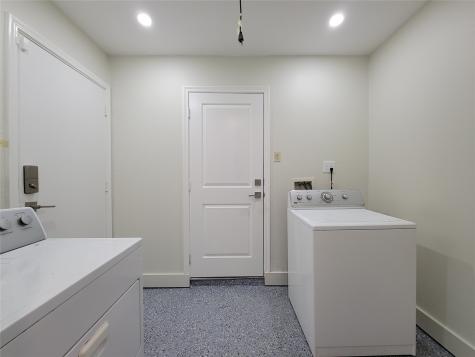 10335 Emnora Lane Houston TX 77043