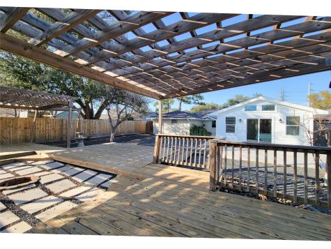 10335 Emnora Lane Houston TX 77043