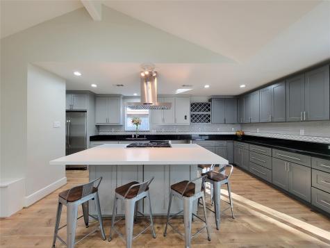 10335 Emnora Lane Houston TX 77043