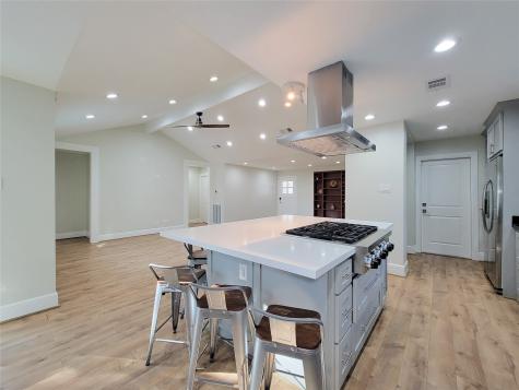 10335 Emnora Lane Houston TX 77043