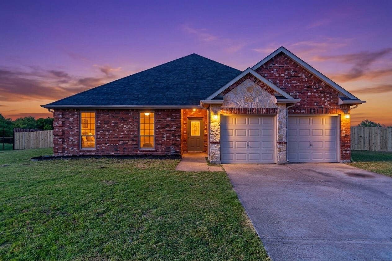 105 Southview Drive Fate TX 75189