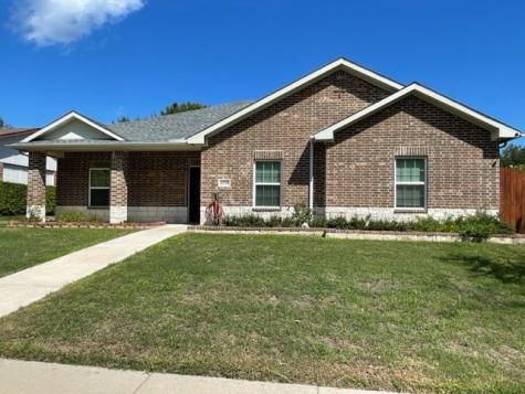 6318 Mccartney Lane Garland TX 75043