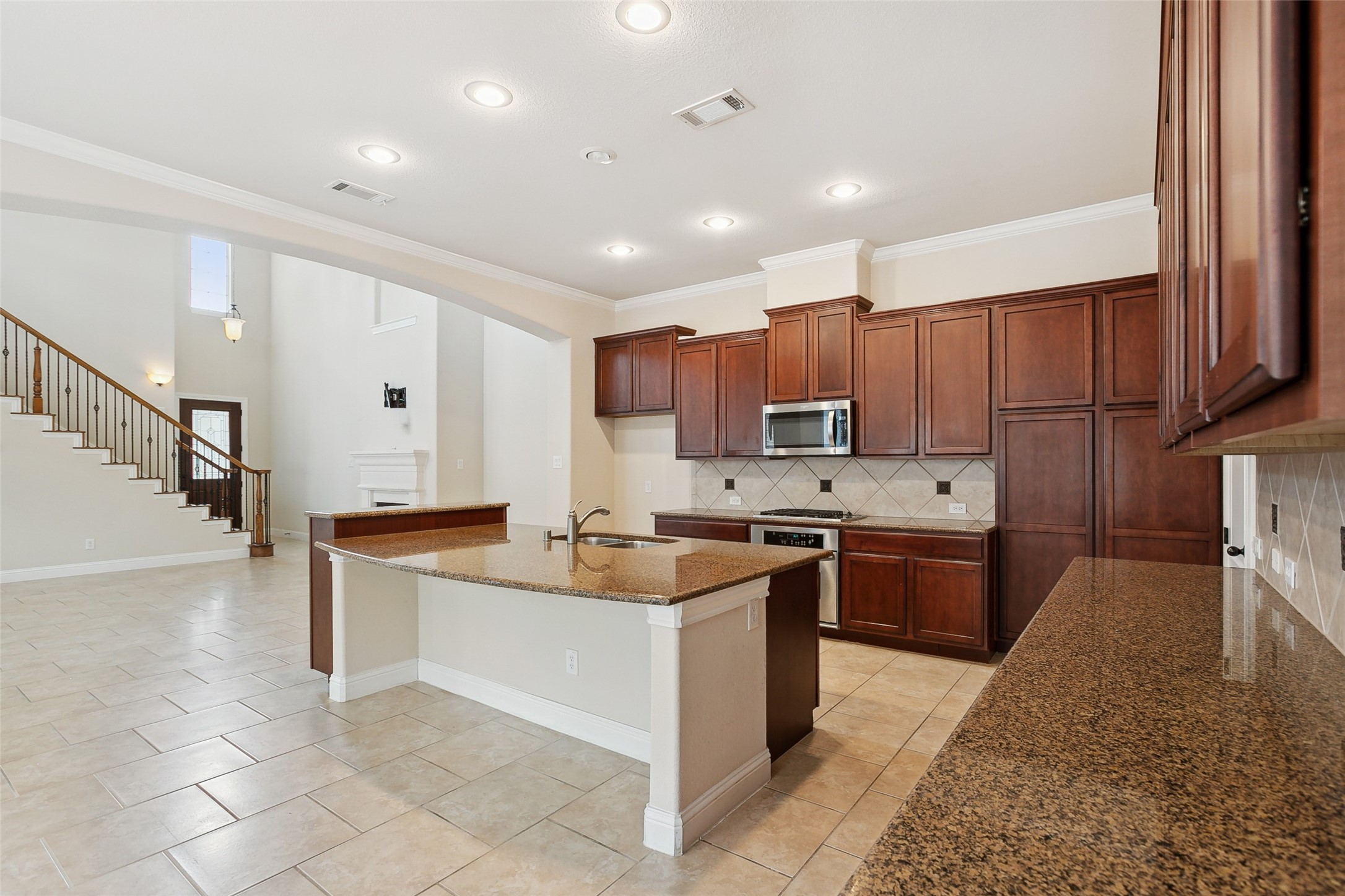 2460 Embleton Drive Lewisville TX 75067