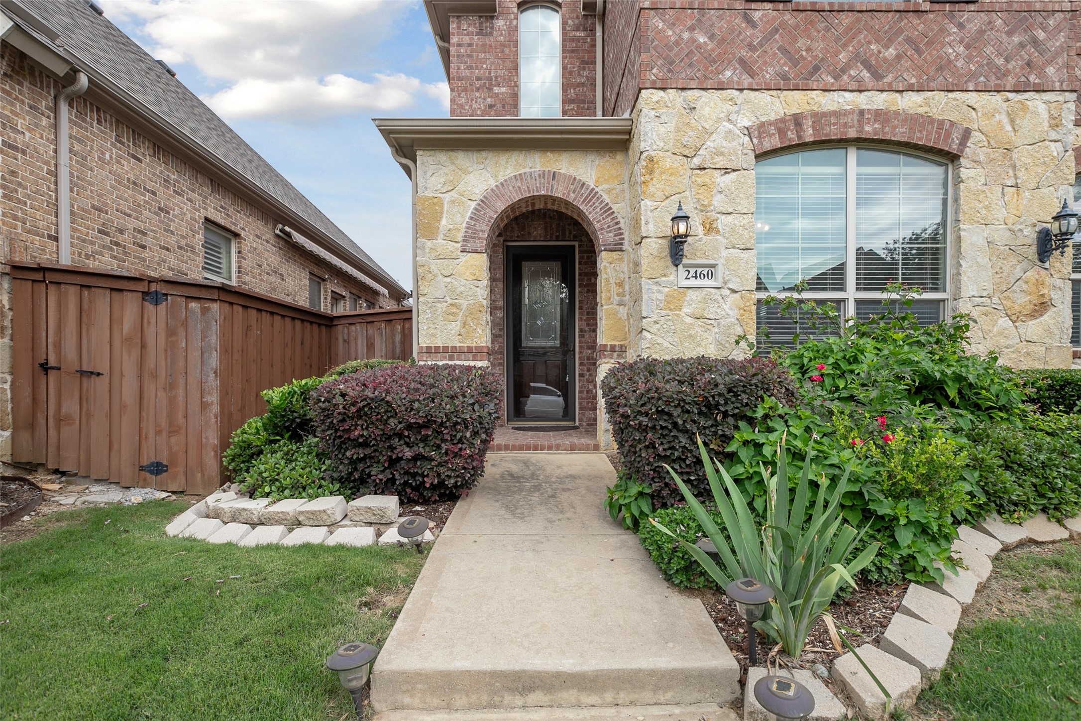 2460 Embleton Drive Lewisville TX 75067