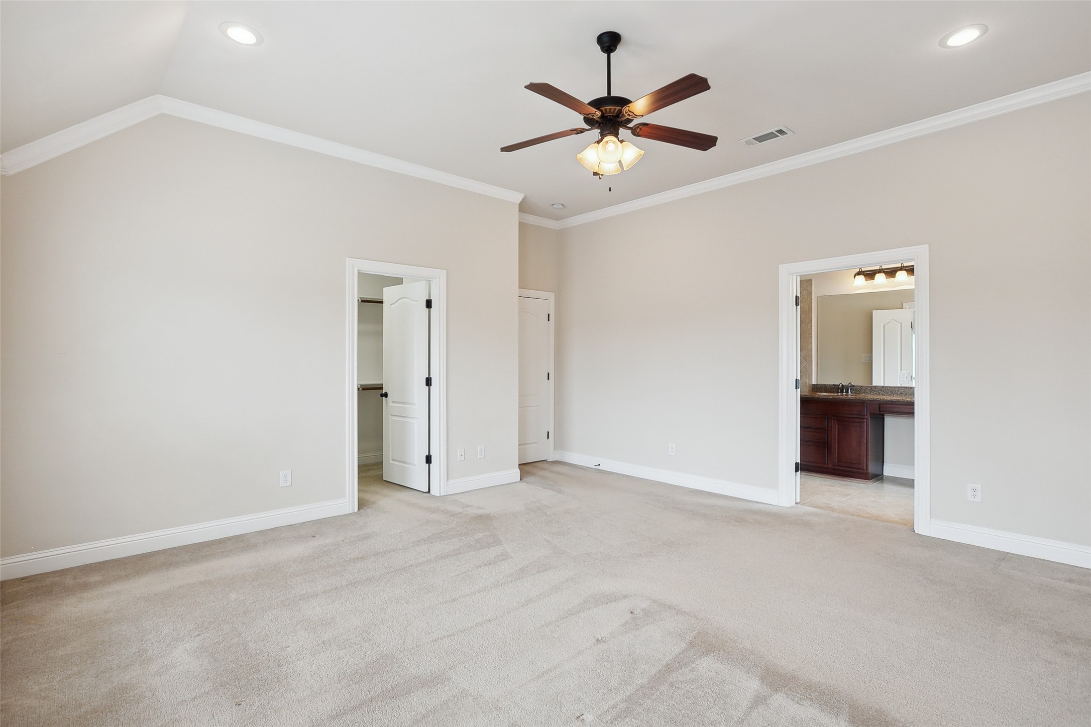 2460 Embleton Drive Lewisville TX 75067