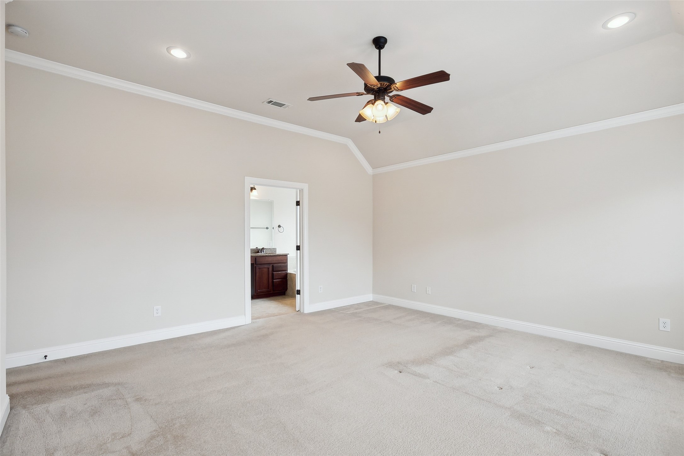 2460 Embleton Drive Lewisville TX 75067