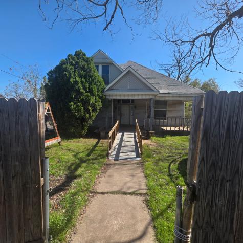 925 N 16th Street Waco TX 76707