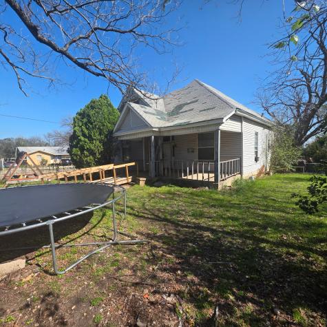 925 N 16th Street Waco TX 76707