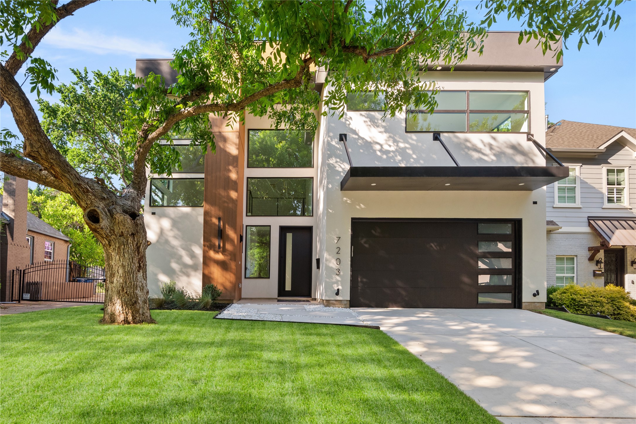 7203 Casa Loma Avenue Dallas TX 75214