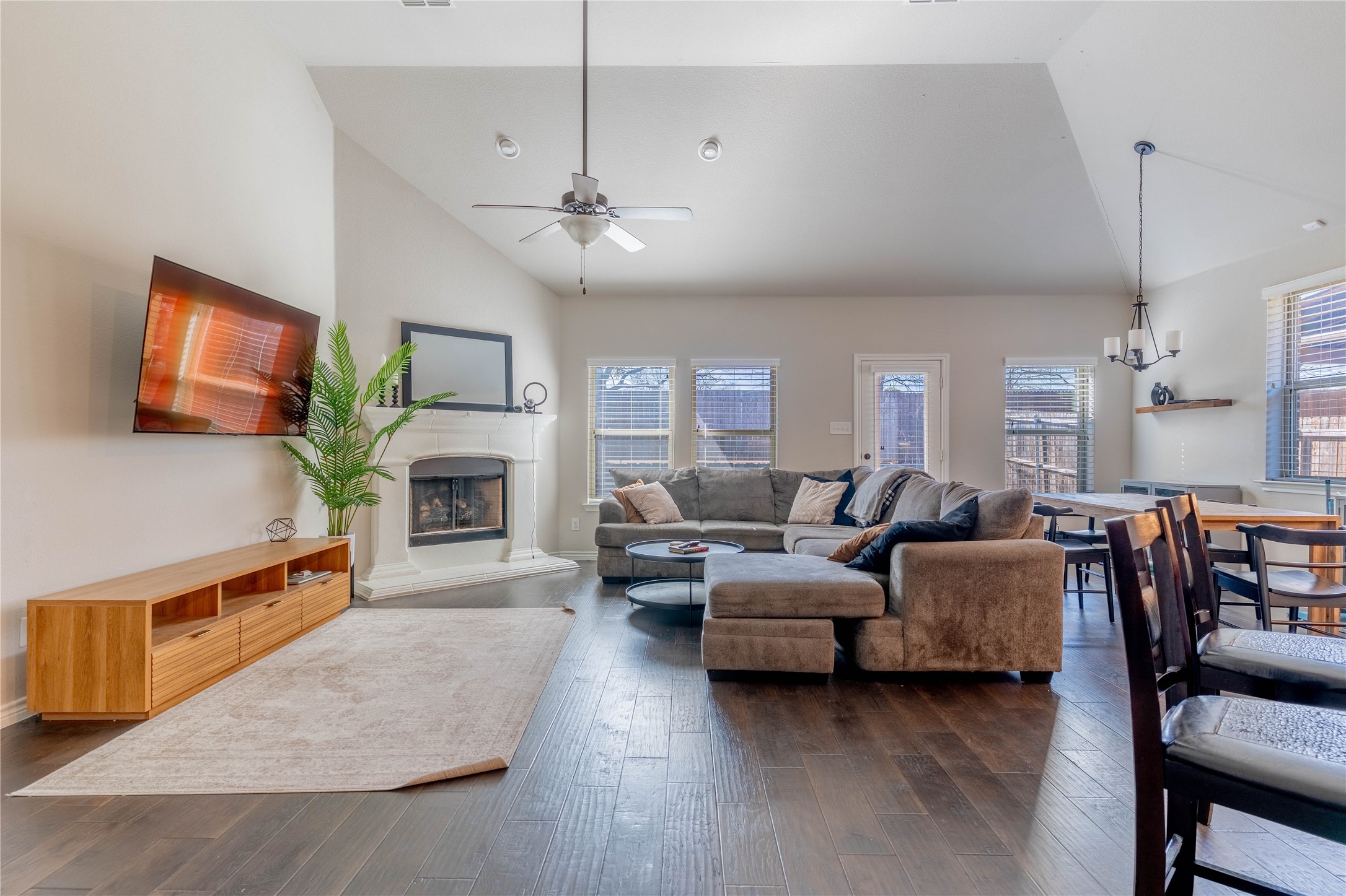 1000 Lake Sierra Way Little Elm TX 75068