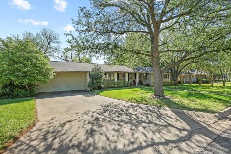623 Westwood Drive Sherman TX 75092
