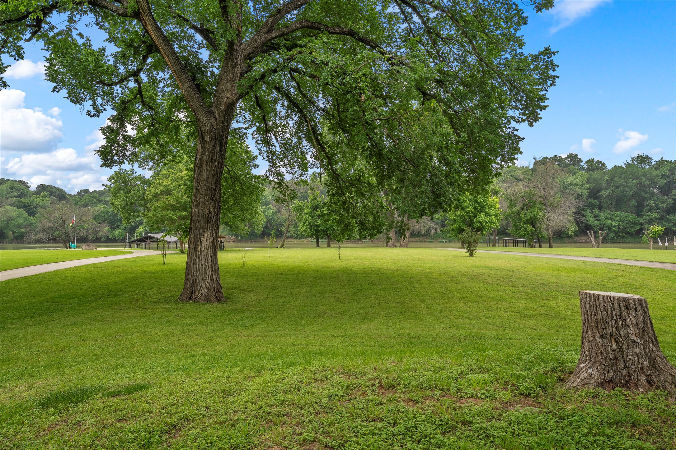 262 Brazos Point Drive Waco TX 76705
