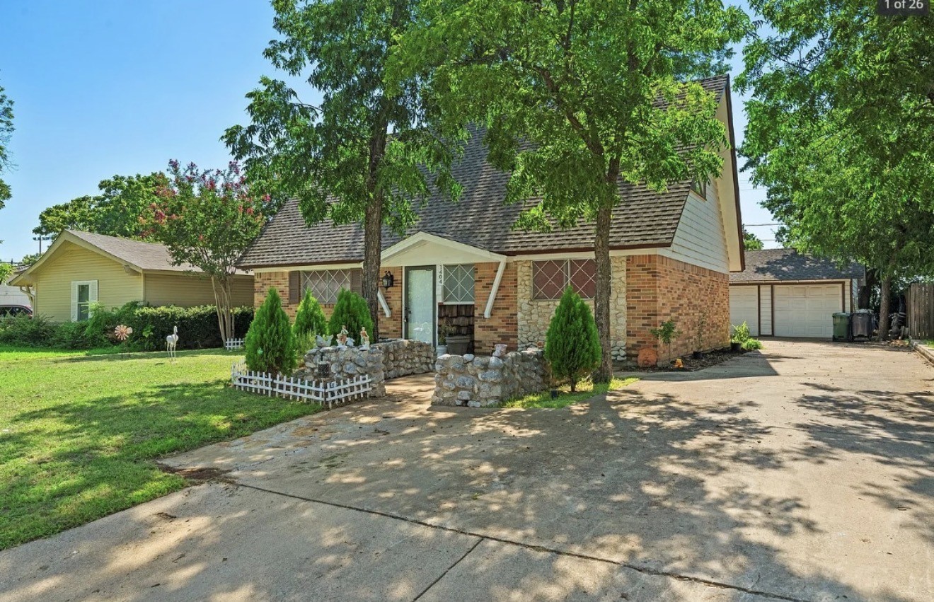 1404 Tatum Drive Arlington TX 76012