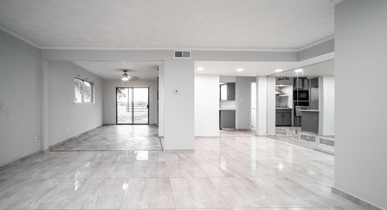 1404 Tatum Drive Arlington TX 76012