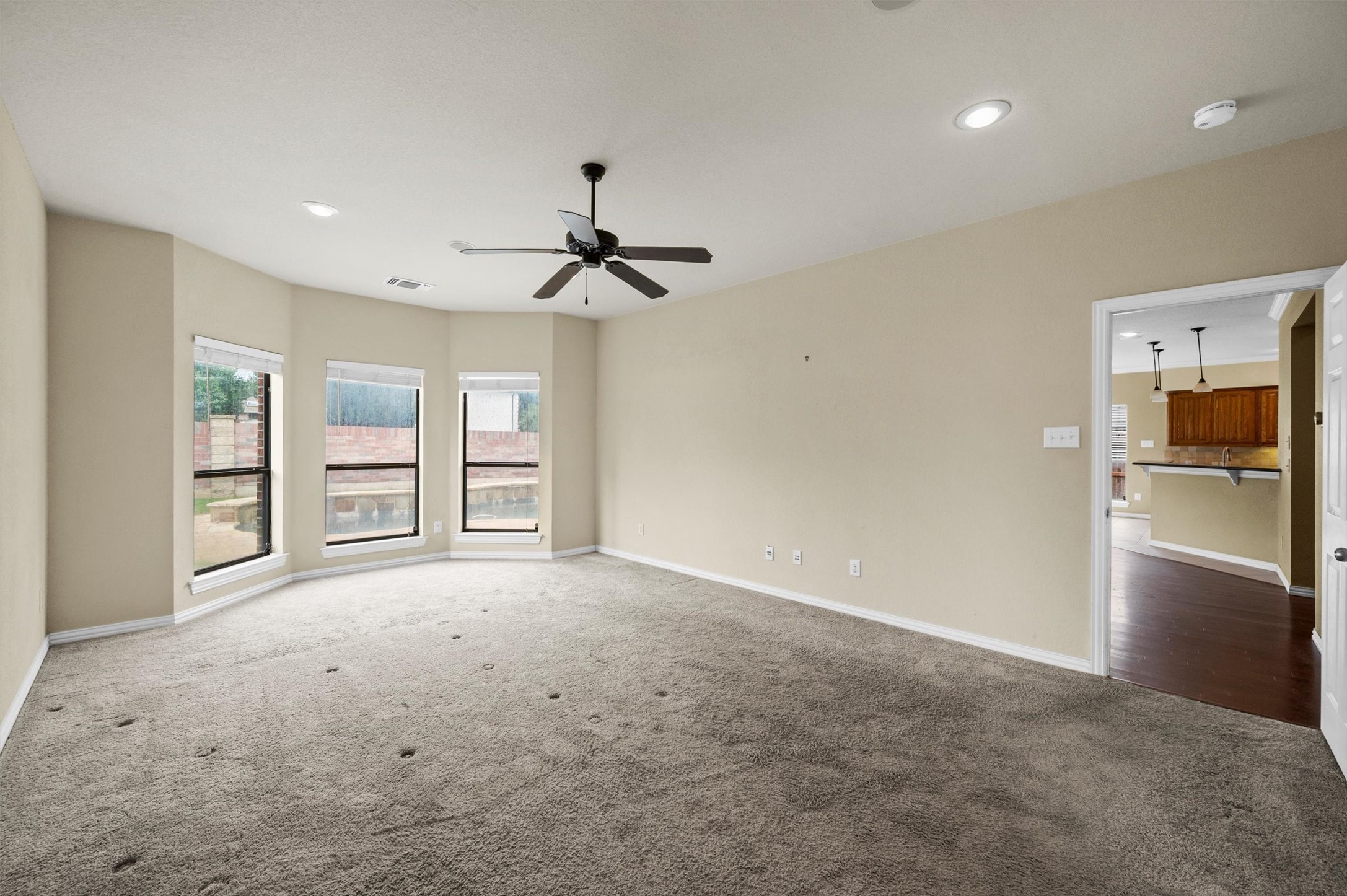 7020 Ridge Crest Drive North Richland Hills TX 76182