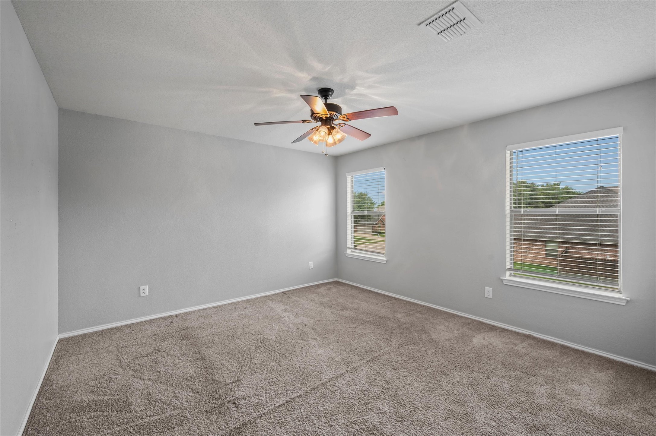 7020 Ridge Crest Drive North Richland Hills TX 76182