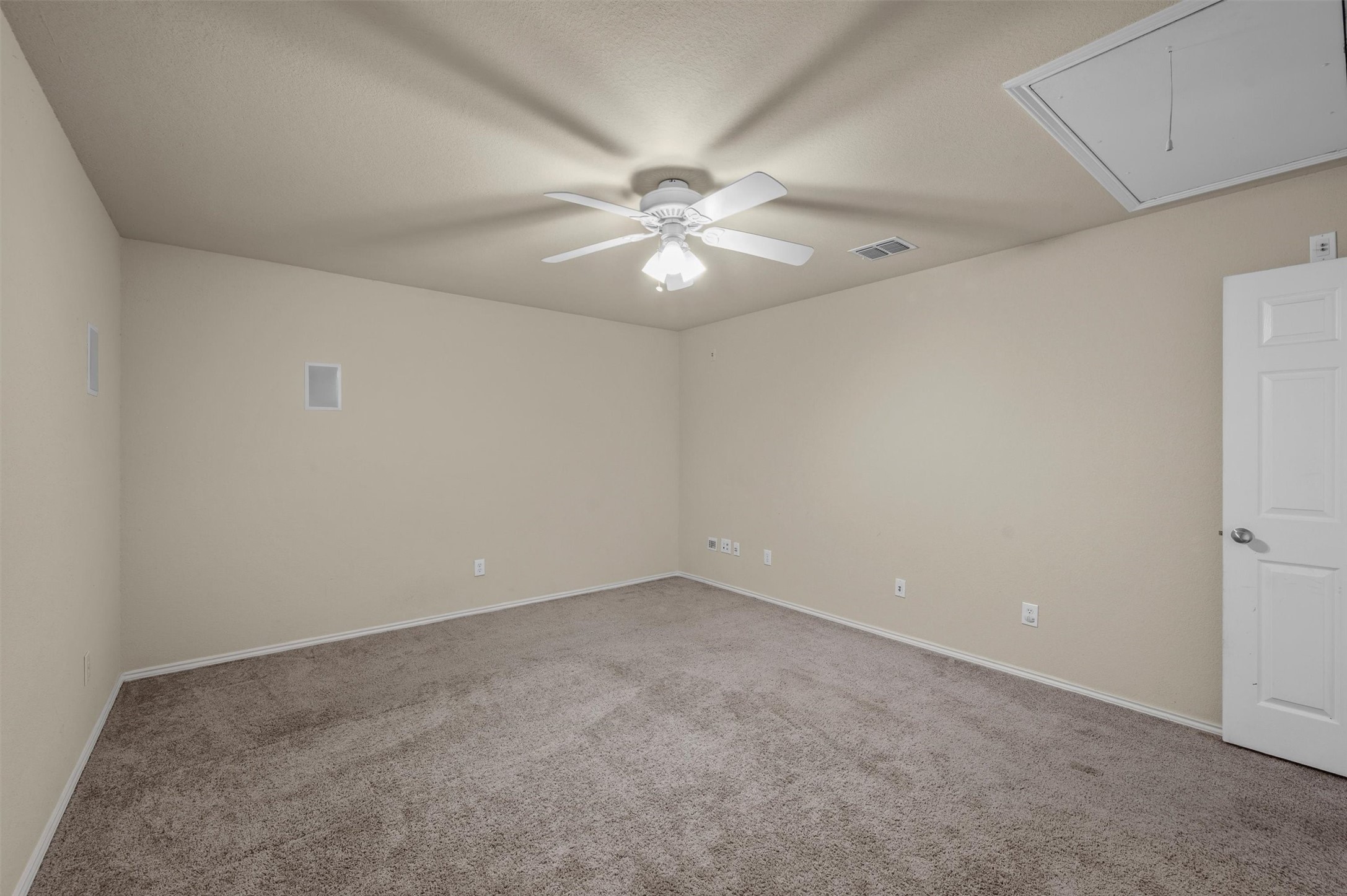 7020 Ridge Crest Drive North Richland Hills TX 76182