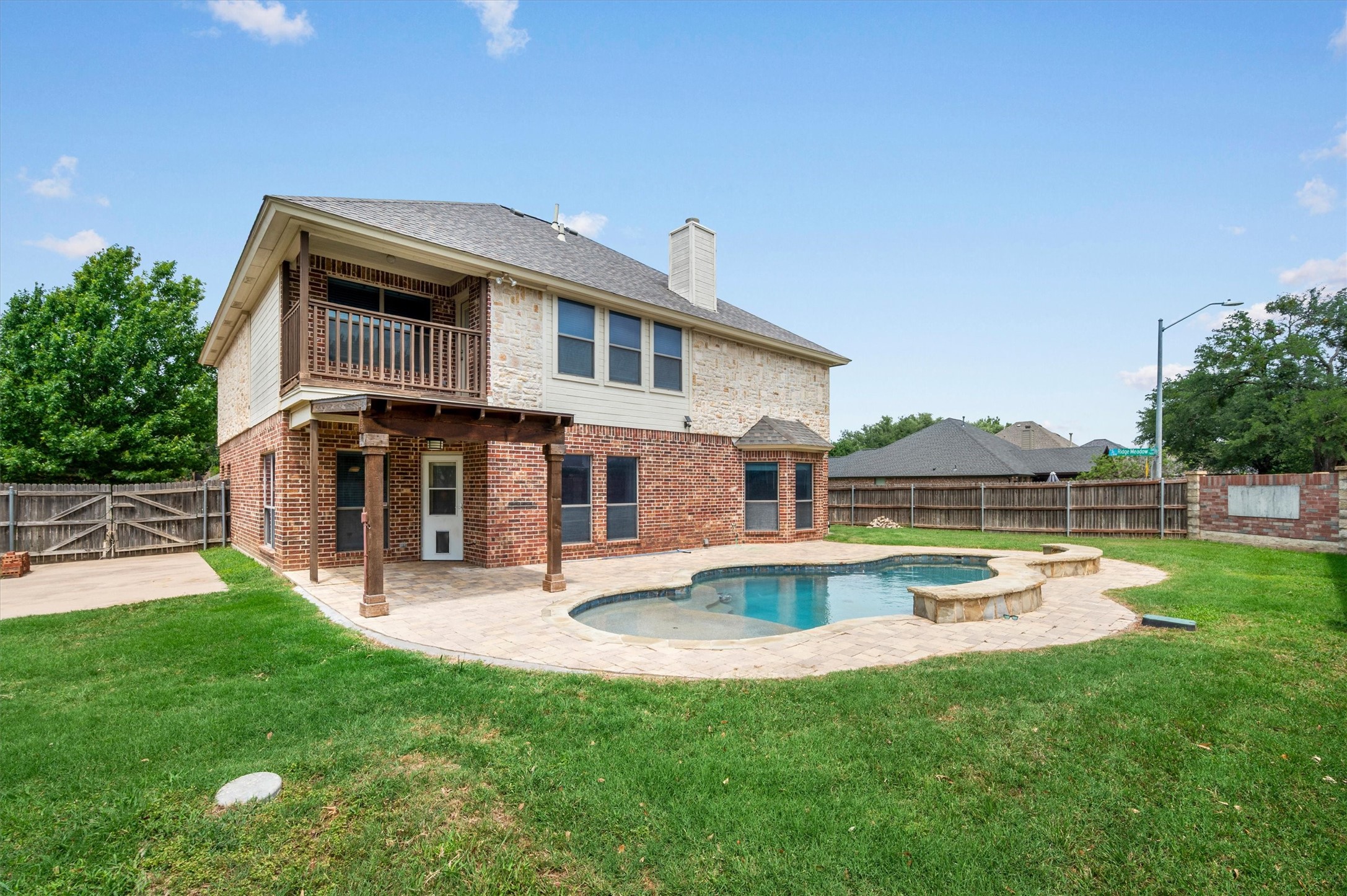 7020 Ridge Crest Drive North Richland Hills TX 76182