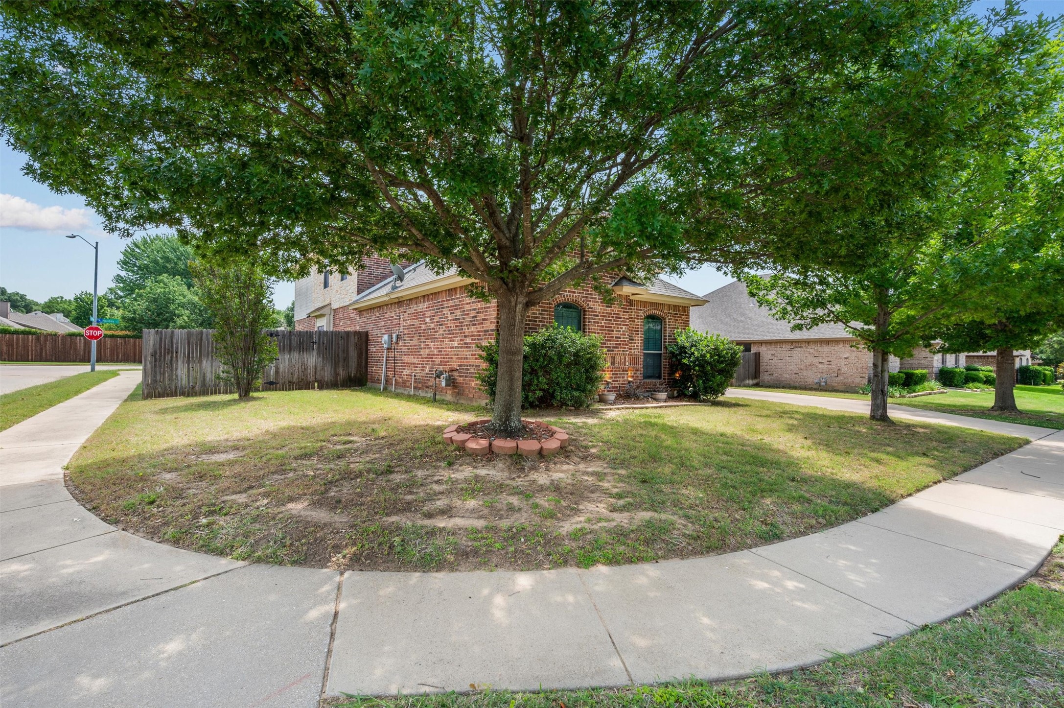 7020 Ridge Crest Drive North Richland Hills TX 76182
