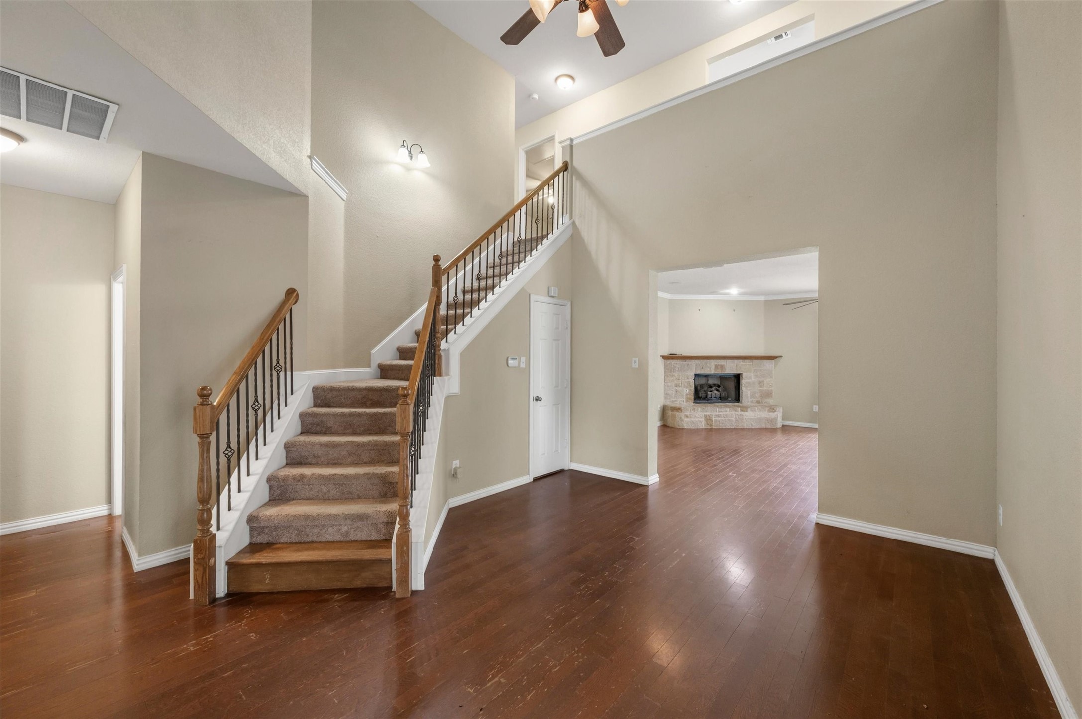 7020 Ridge Crest Drive North Richland Hills TX 76182