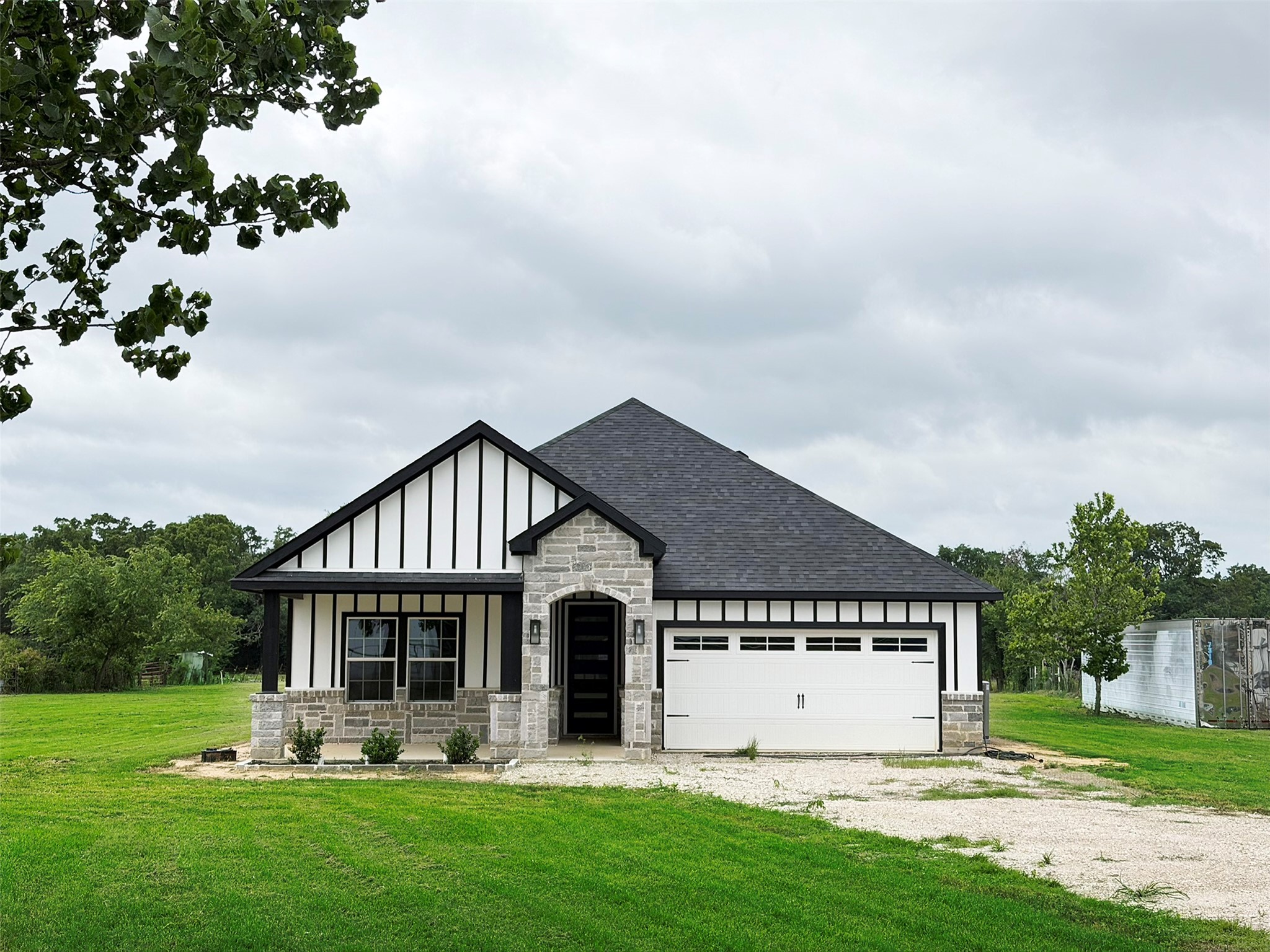 592 Vz Cr 2430 Mabank TX 75147