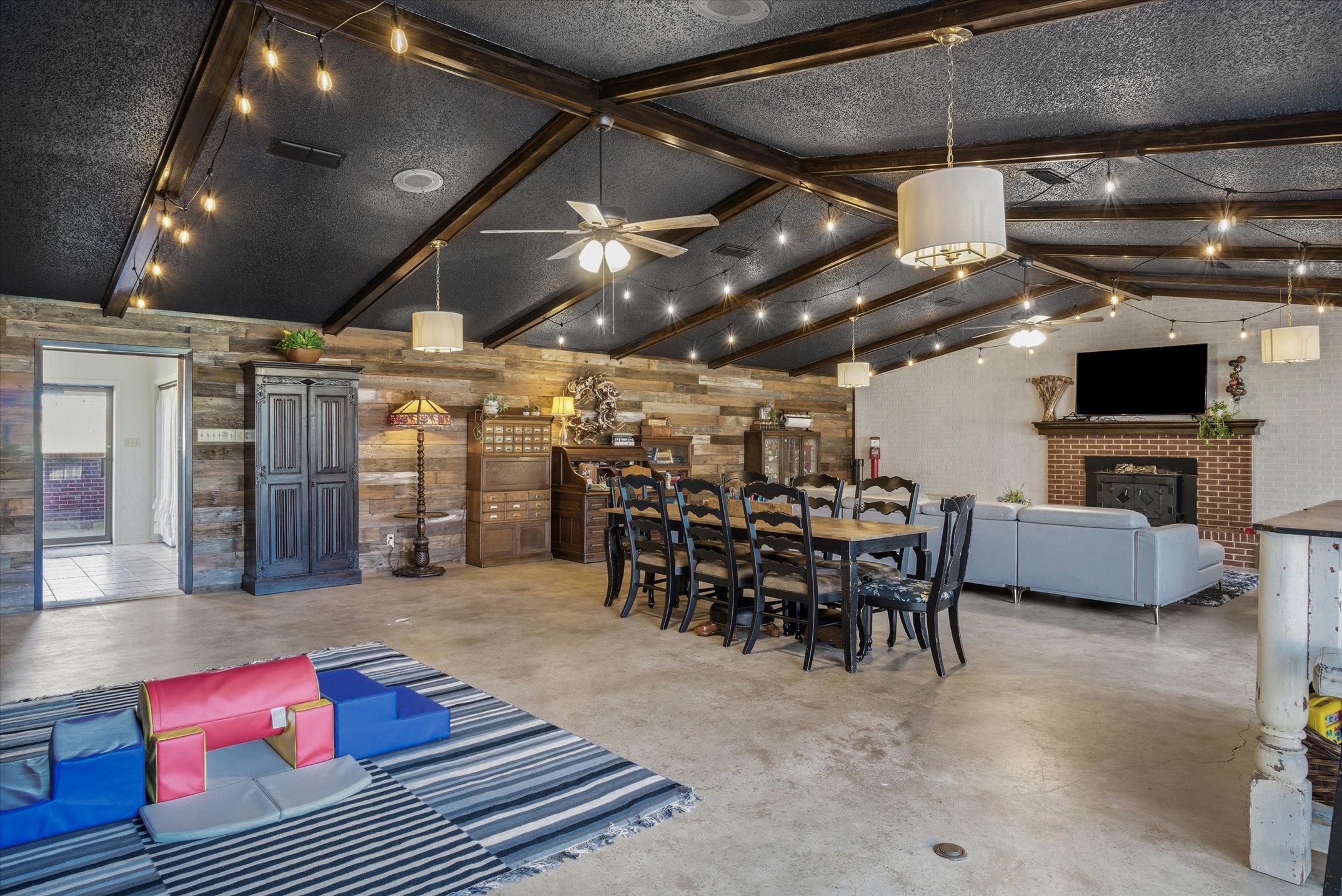11571 State Highway 19 Canton TX 75103