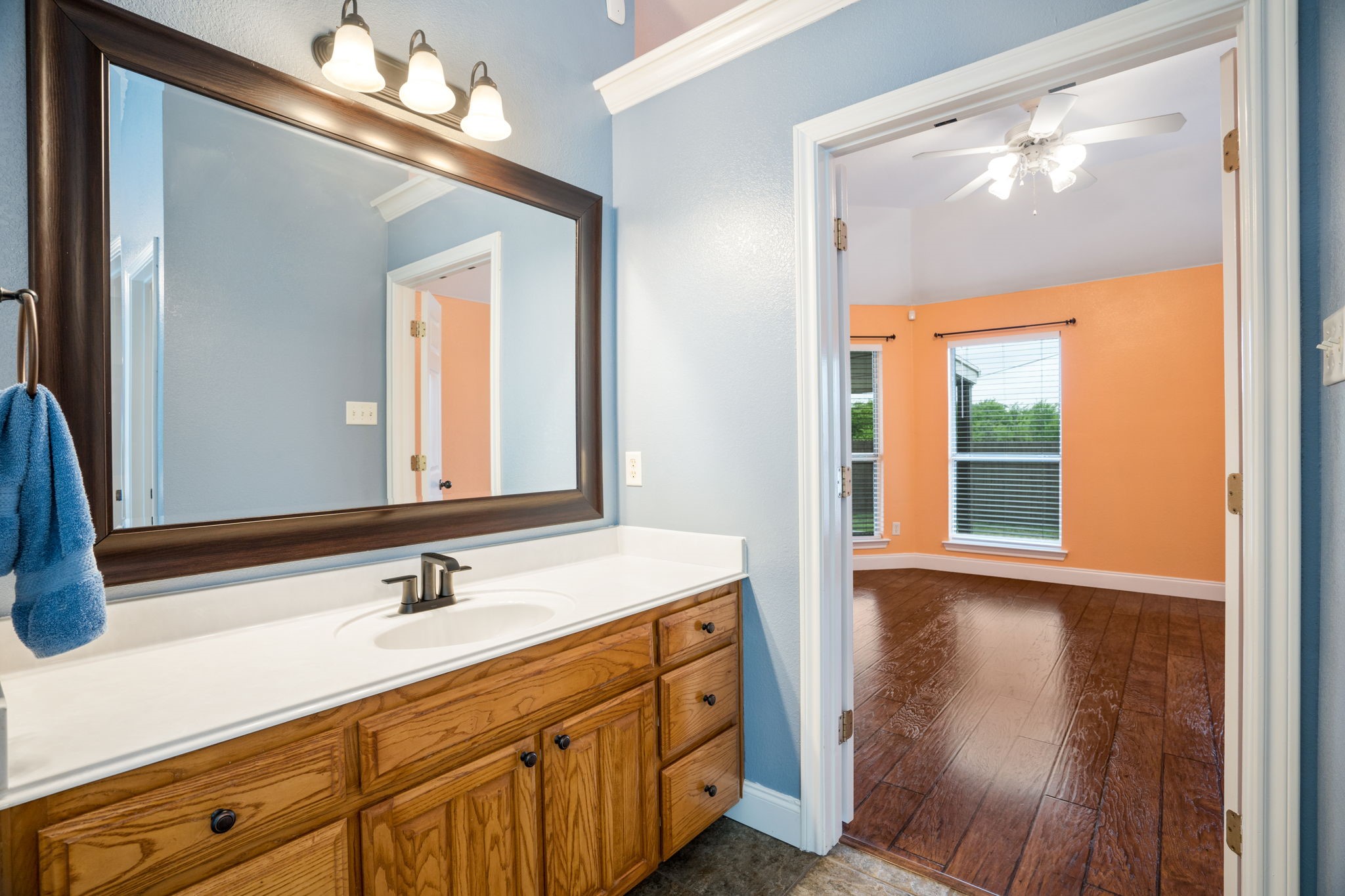 325 Village Parkway Crowley TX 76036